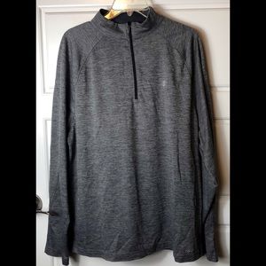 💕SB tech Cool Play Pullover Shirt. Size XL